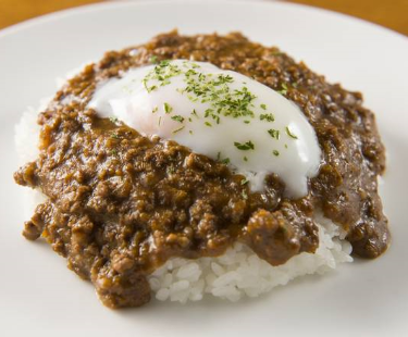 ラムひき肉のスパイスカレー