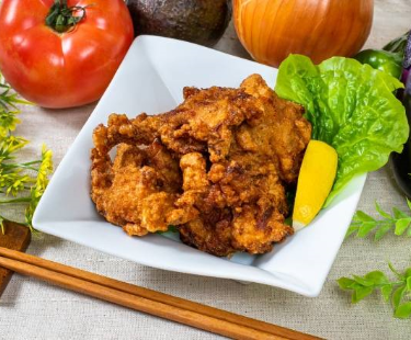 鶏のから揚げ